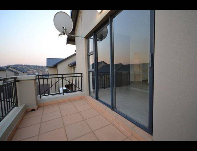 3 BEDROOM TOWNHOUSE FOR SALE IN MEYERSDAL NATURE ESTATE